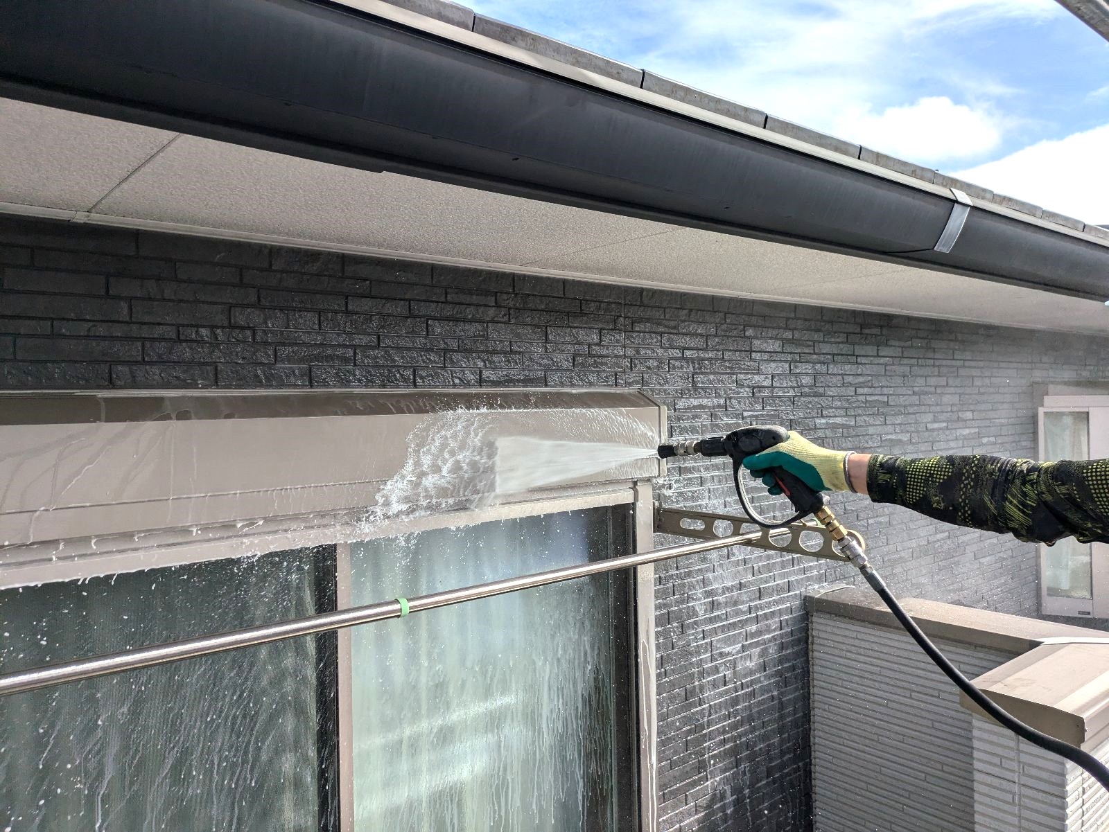 施工前のシャッターBOX