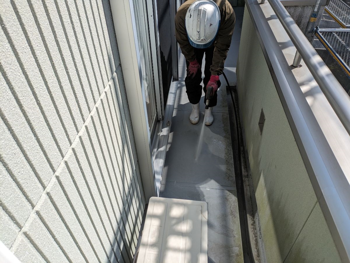 施工前のベランダ