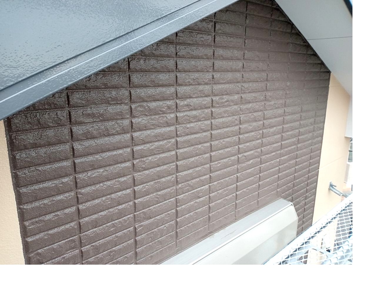 施工後のアクセント外壁