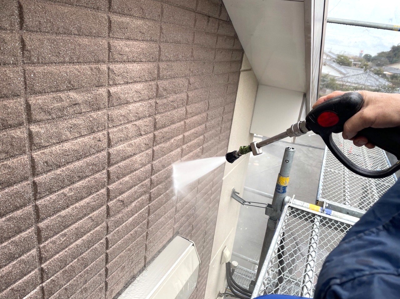 施工前のアクセント外壁