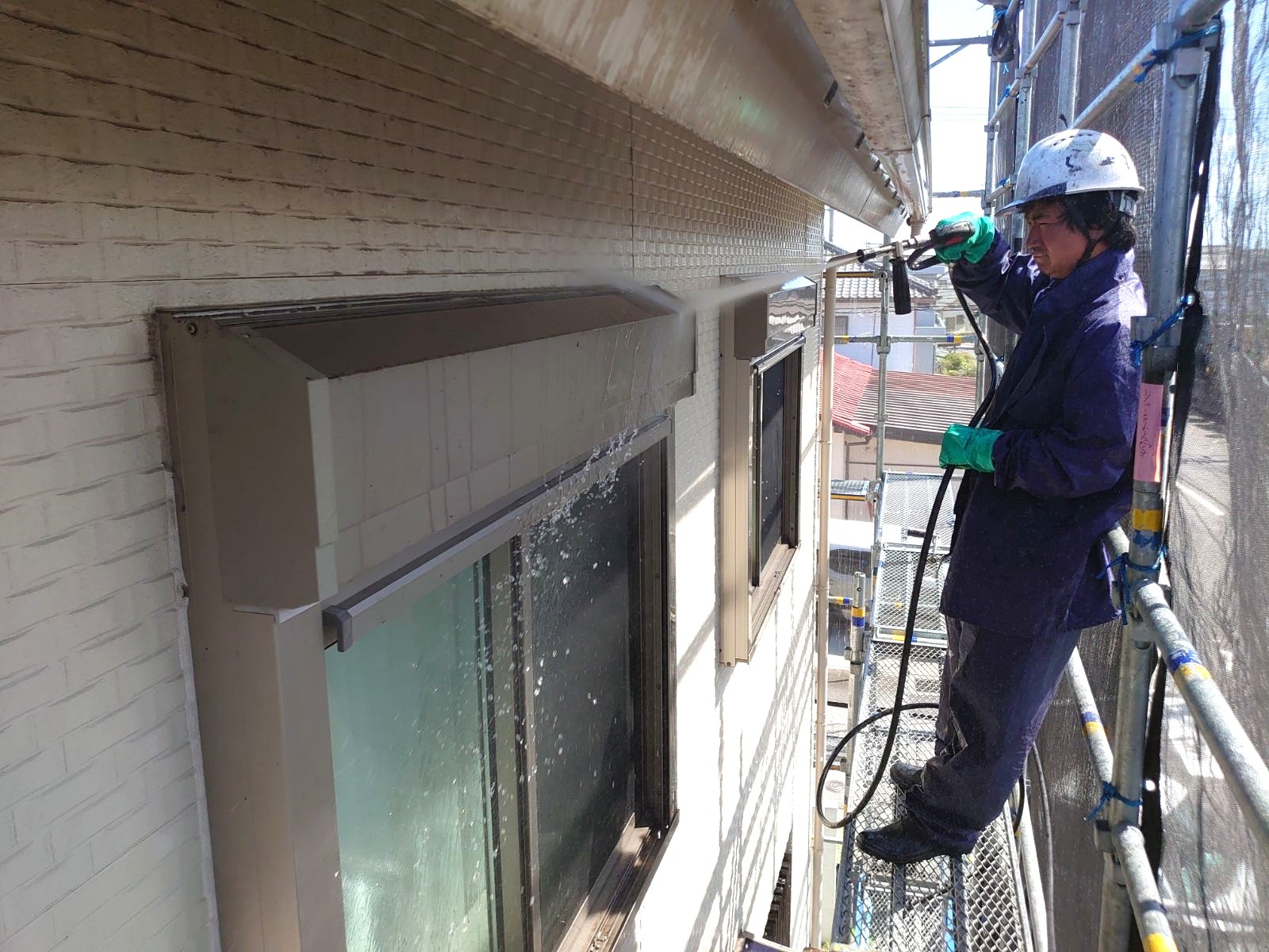 施工前のシャッターBOX